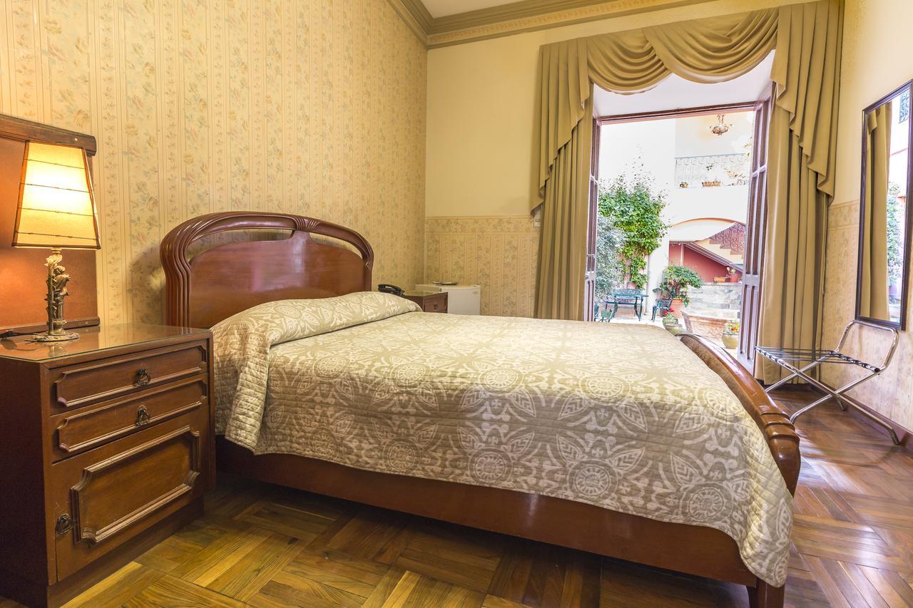 Capital Plaza Hotel Сукре Екстер'єр фото